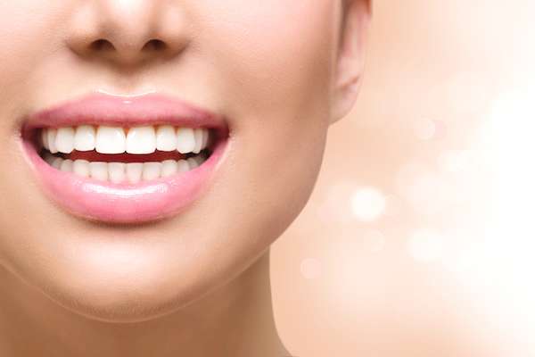 Dental Bonding vs. Contouring from Grand Valley Dentistry in Allendale Charter Twp, MI