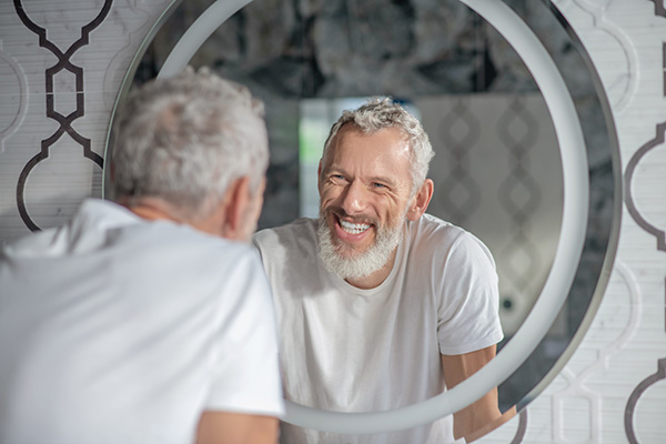Tips for Using Dentures Adhesive from Grand Valley Dentistry in Allendale Charter Twp, MI