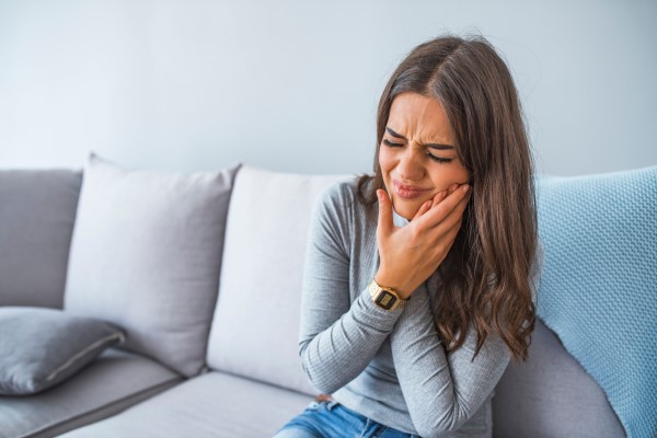 What To Expect Before, During, And After A Tooth Extraction